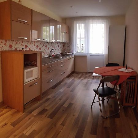 Orhidea Apartman Георгени Екстериор снимка