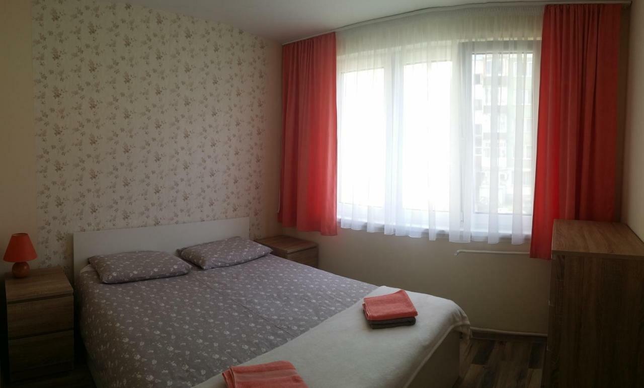 Orhidea Apartman Георгени Екстериор снимка